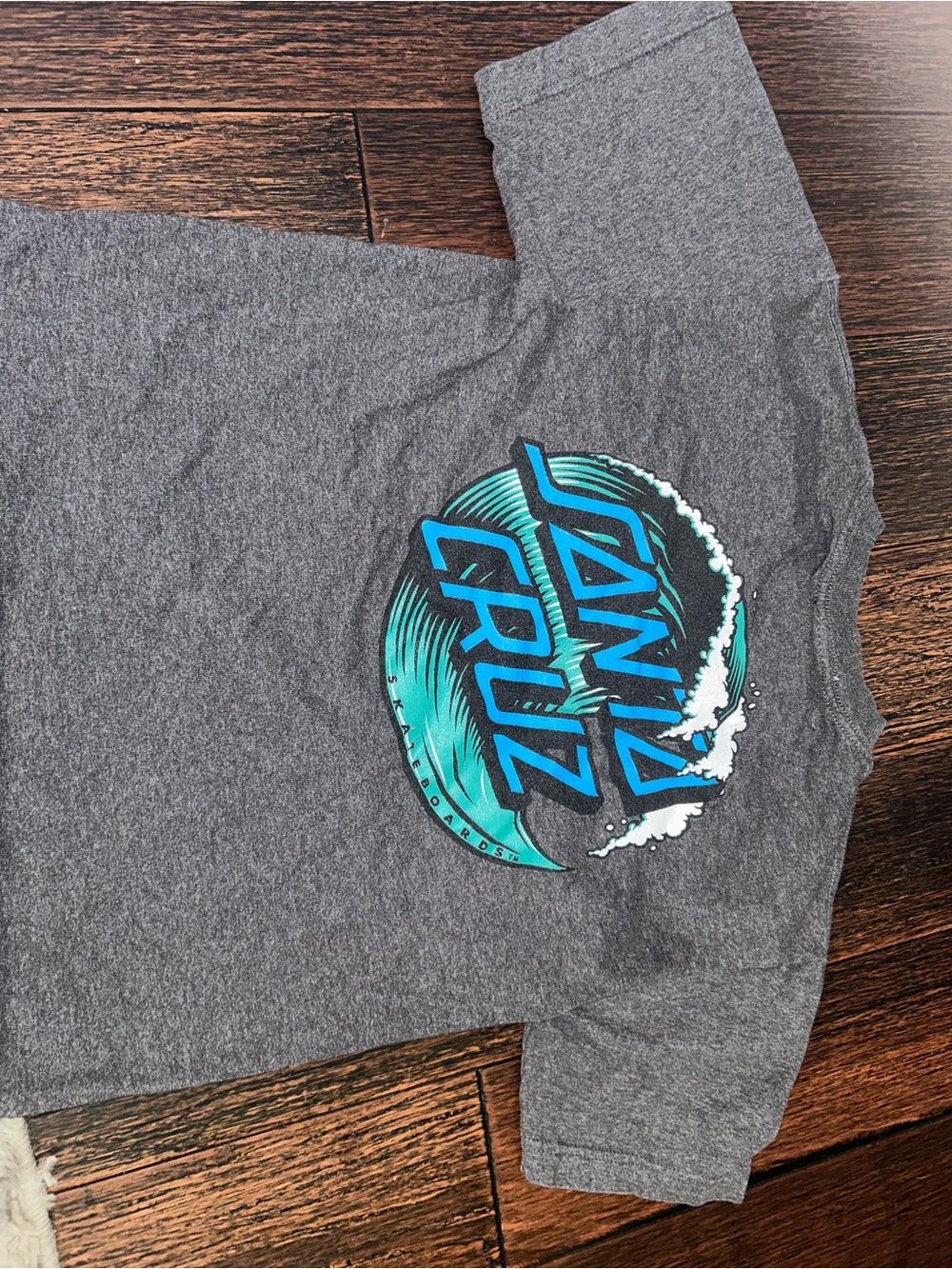 Santa Cruz cropped Tee